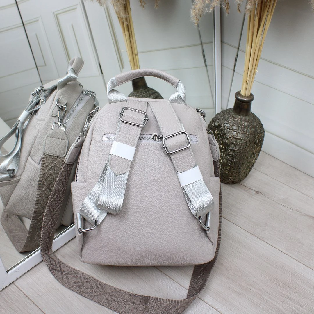 Жіноча сіро-лілова сумка-рюкзак трансформер із текстильним ремінцем