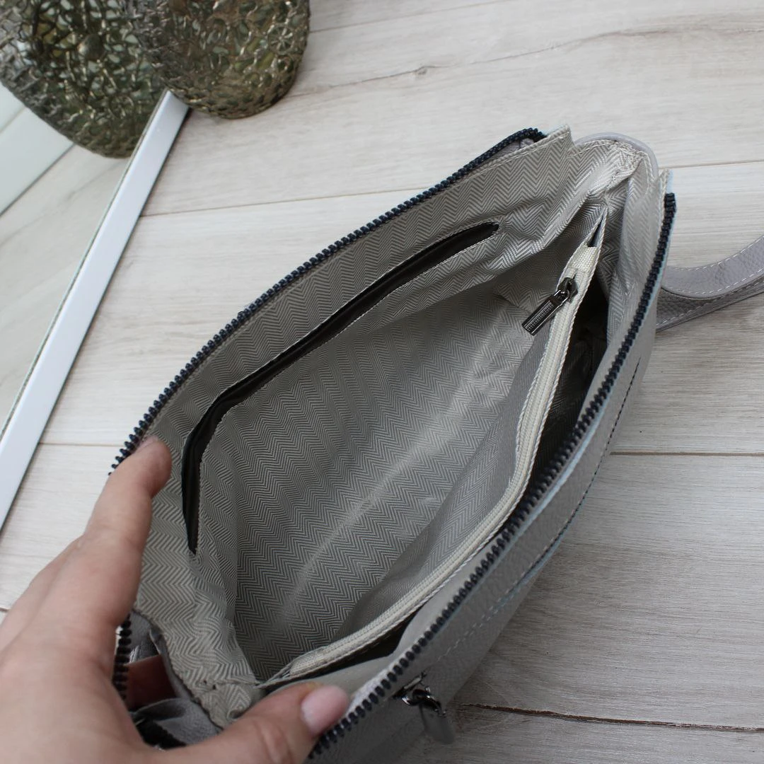 Жіноча сіра сумка через плече з натуральної шкіри крос-боді