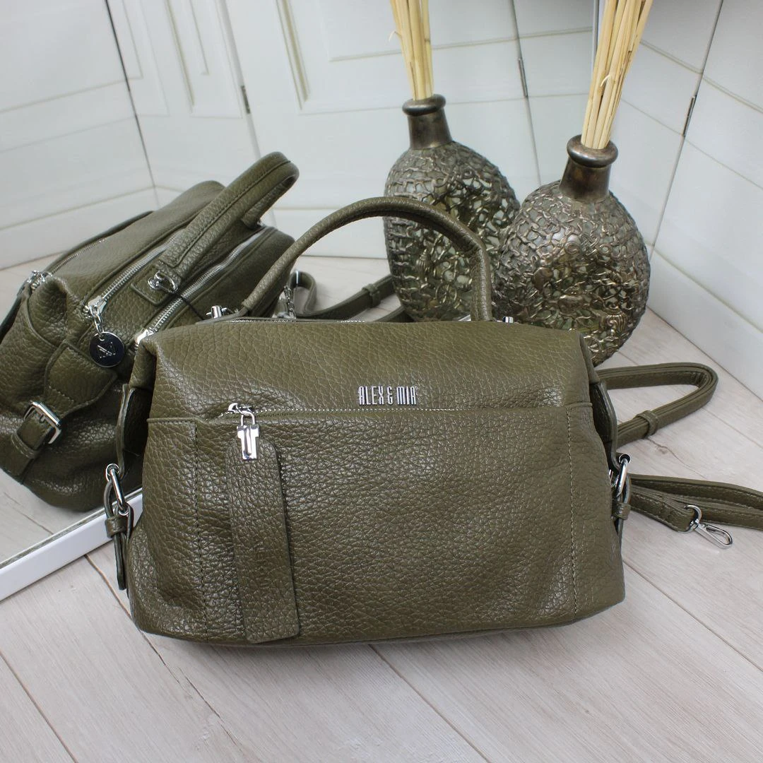 Жіноча сумка крос-боді через плече кольору хакі з екошкіри