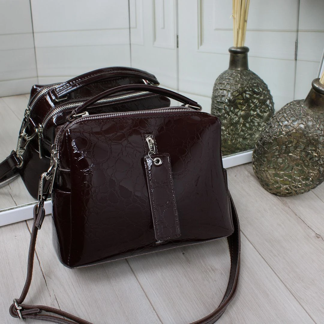 Жіноча бордова сумка через плече крос-боді з натуральної шкіри в глибокому кольорі