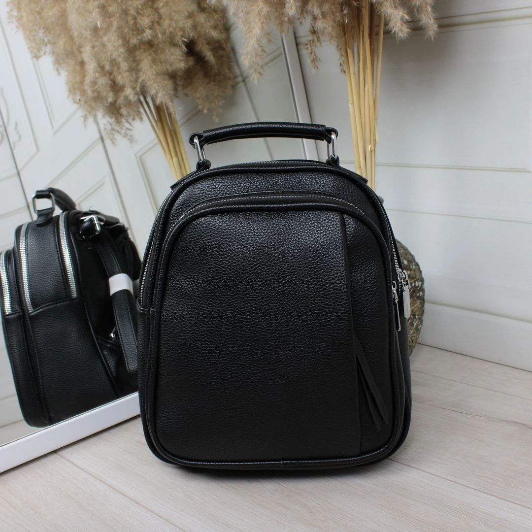 Чорна жіноча сумка-рюкзак із екошкіри трансформер на два відділення