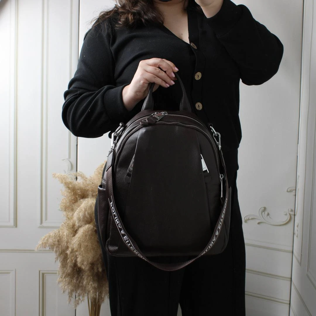 Жіноча сумка-рюкзак Polina & Eiterou з натуральної шкіри (колір Шоколад)