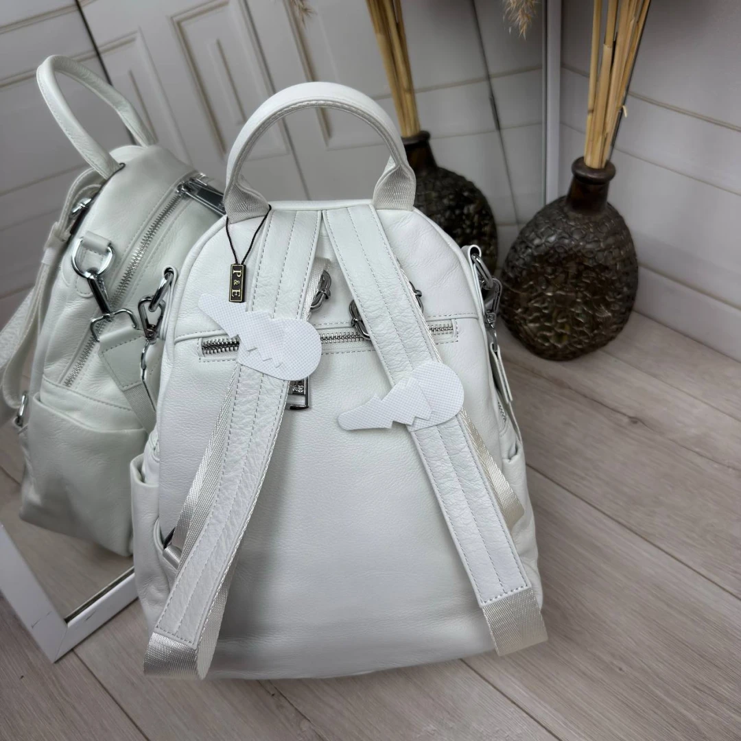 Біла шкіряна сумка-рюкзак Polina & Eiterou жіноча (натуральна шкіра)