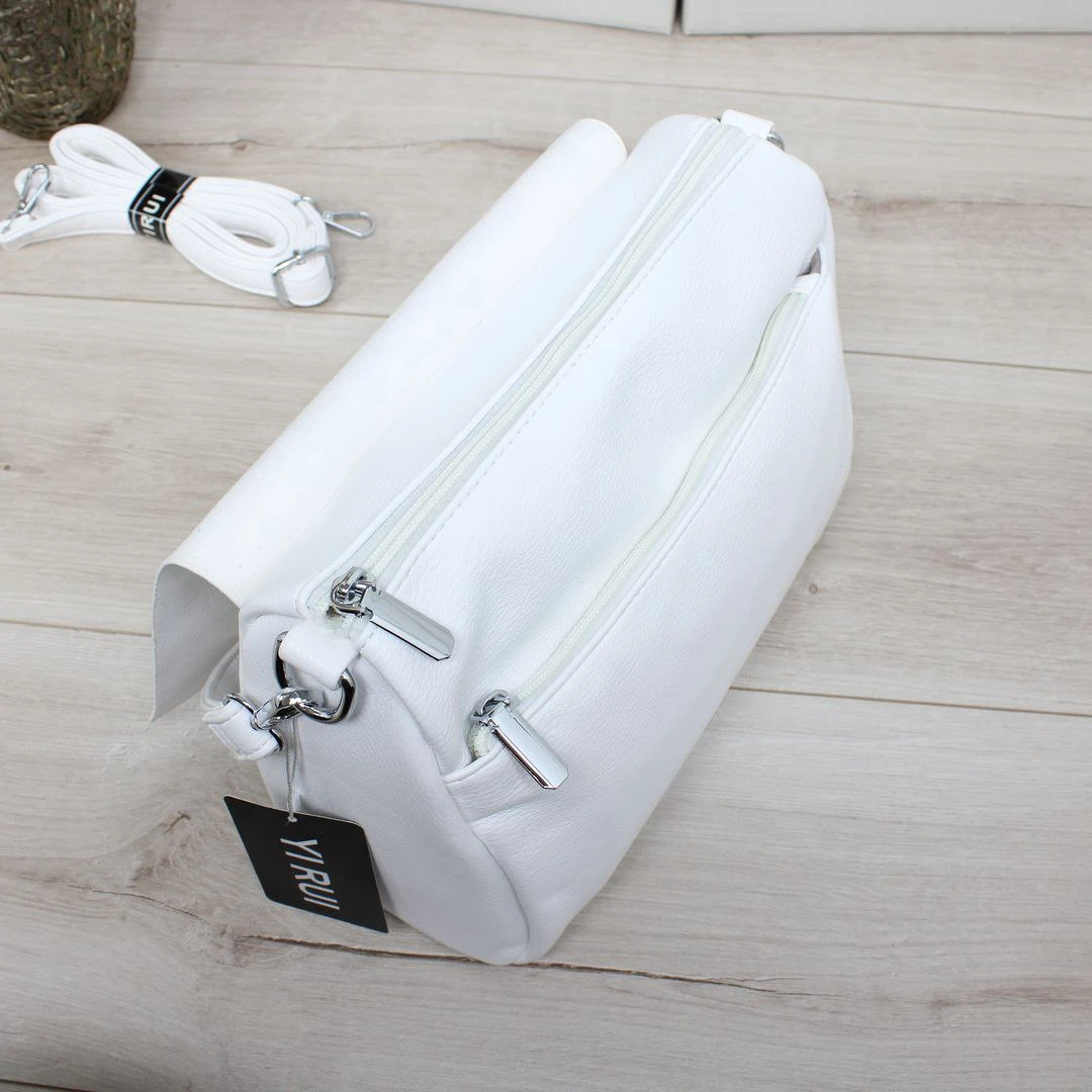 Біла жіноча сумка крос-боді через плече з якісної екошкіри