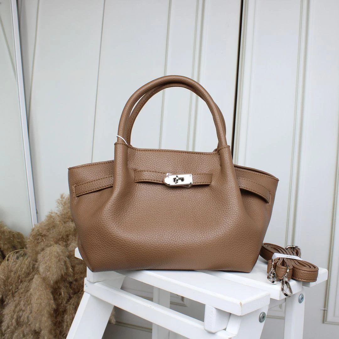 Жіноча коричнева сумка крос-боді через плече з екошкіри з ремінцем 135 см