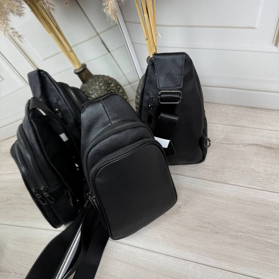 Чоловіча сумка-слінг чорна з натуральної шкіри