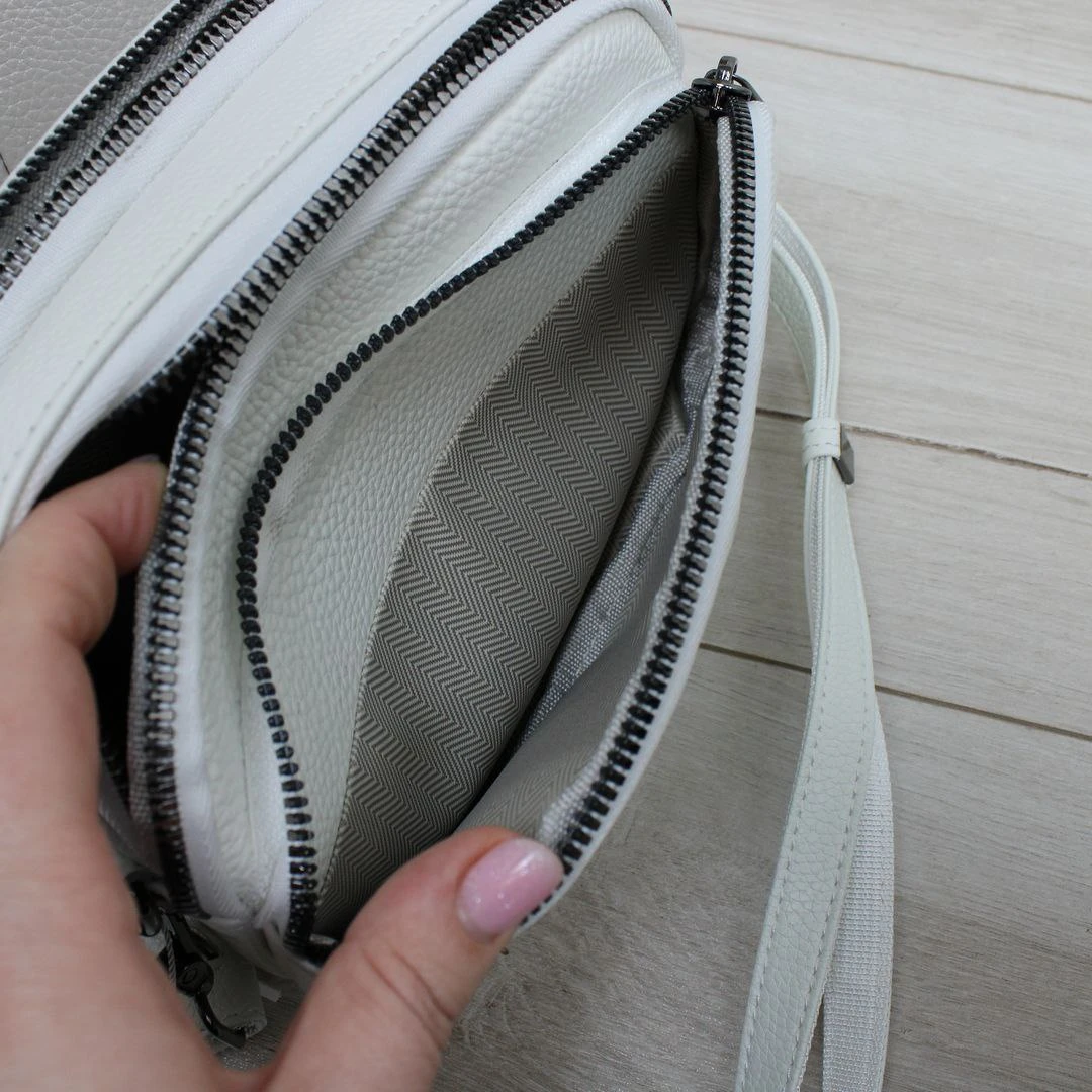 Жіноча біла сумка крос-боді з натуральної шкіри через плече