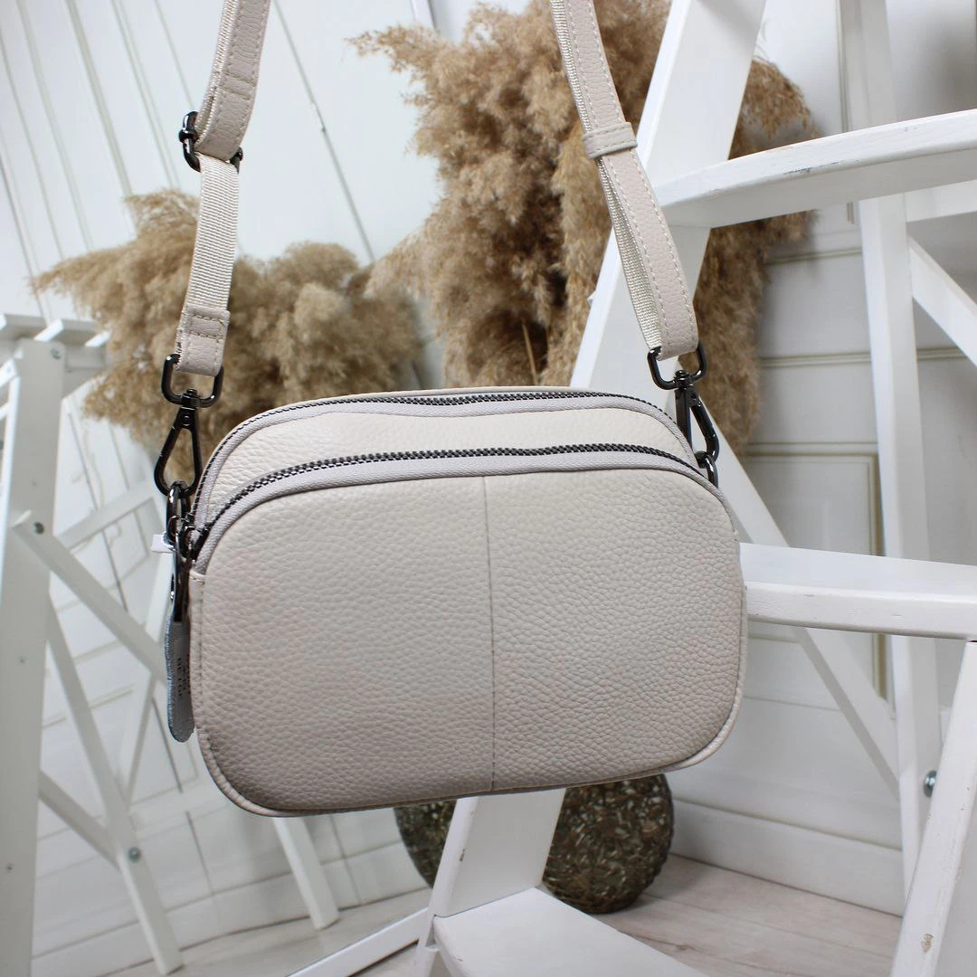 Жіноча молочна сумка крос-боді з натуральної шкіри на два відділення
