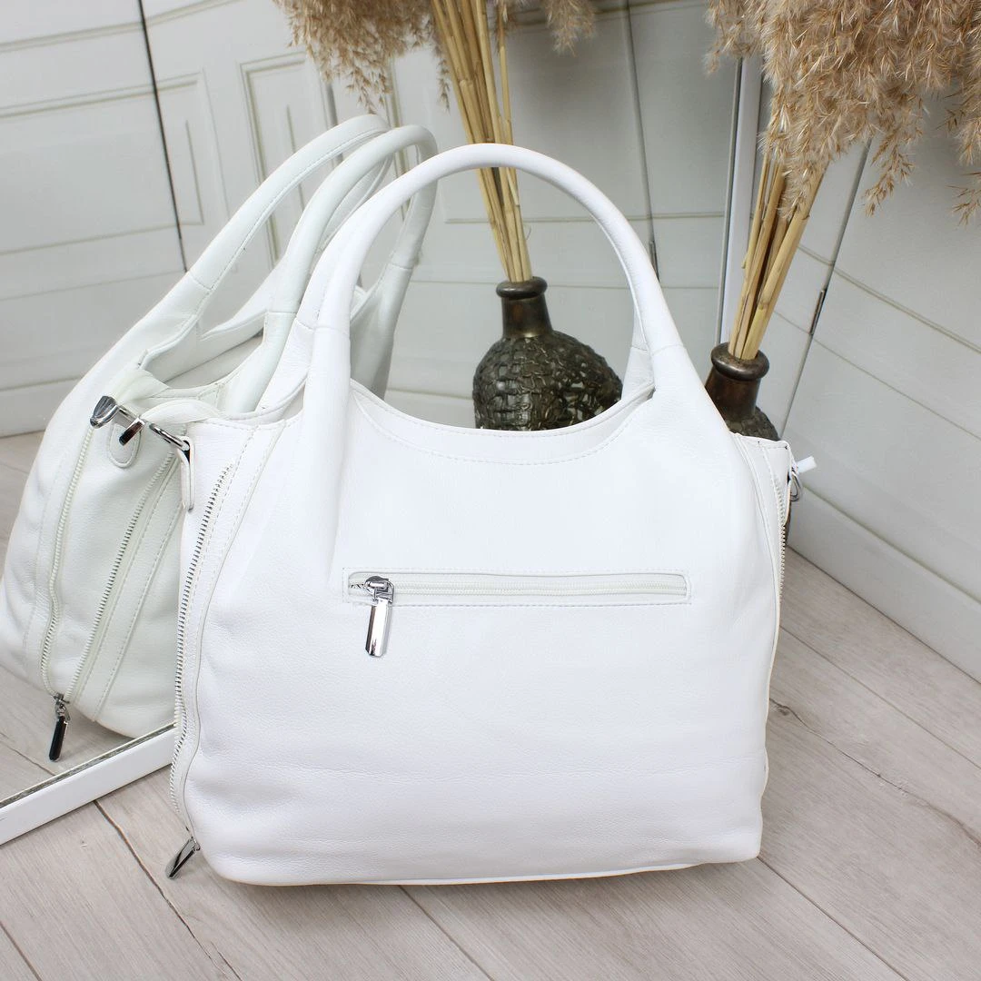 Біла жіноча сумка під формат А4 з екошкіри зі зміною форми