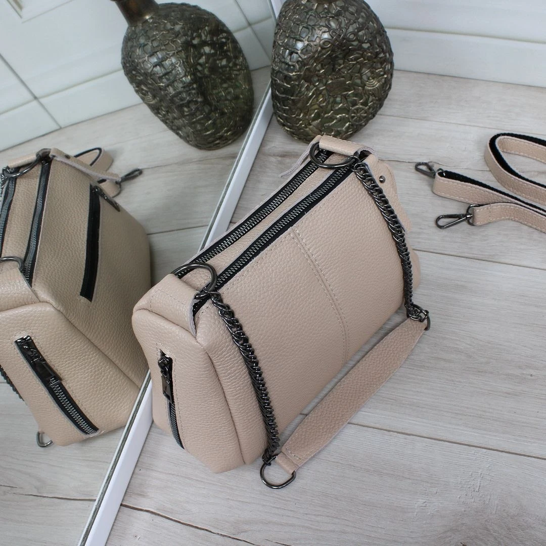 Бежева жіноча сумка крос-боді з натуральної шкіри через плече