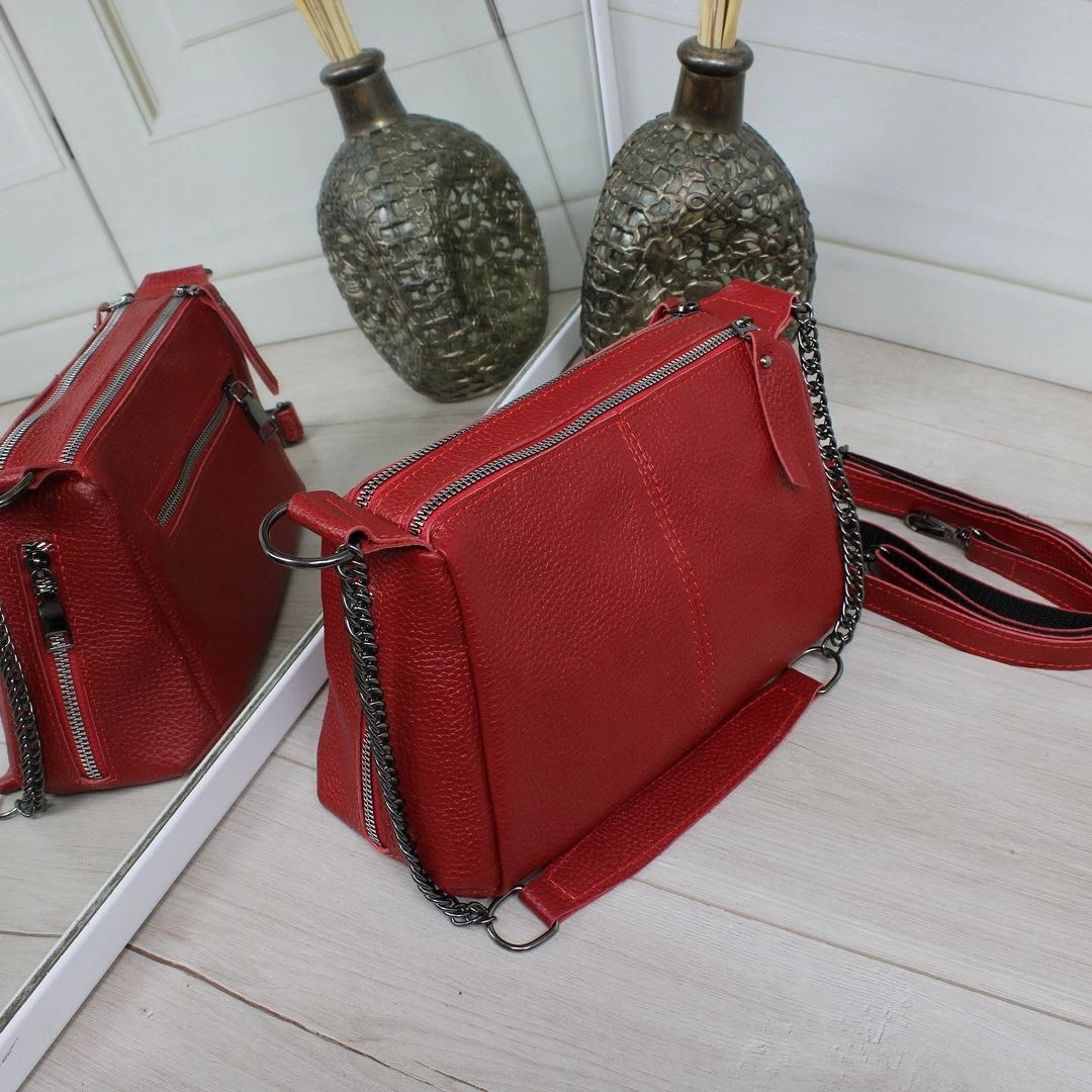 Червона жіноча сумка крос-боді з натуральної шкіри через плече