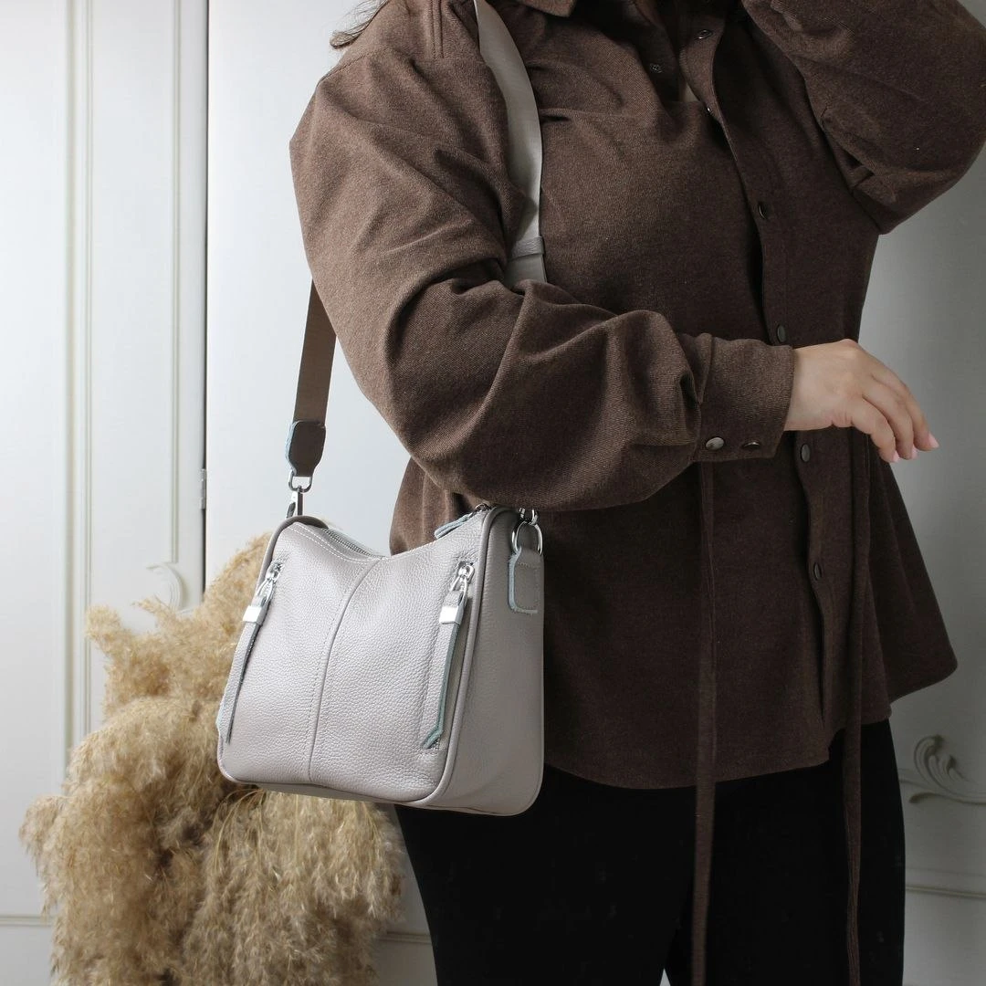 Жіноча сіро-лілова сумка через плече крос-боді з натуральної шкіри