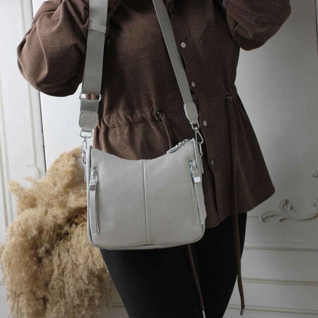 Жіноча сіра сумка через плече з натуральної шкіри крос-боді