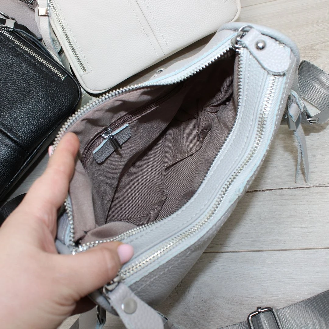 Жіноча сіра сумка через плече з натуральної шкіри крос-боді