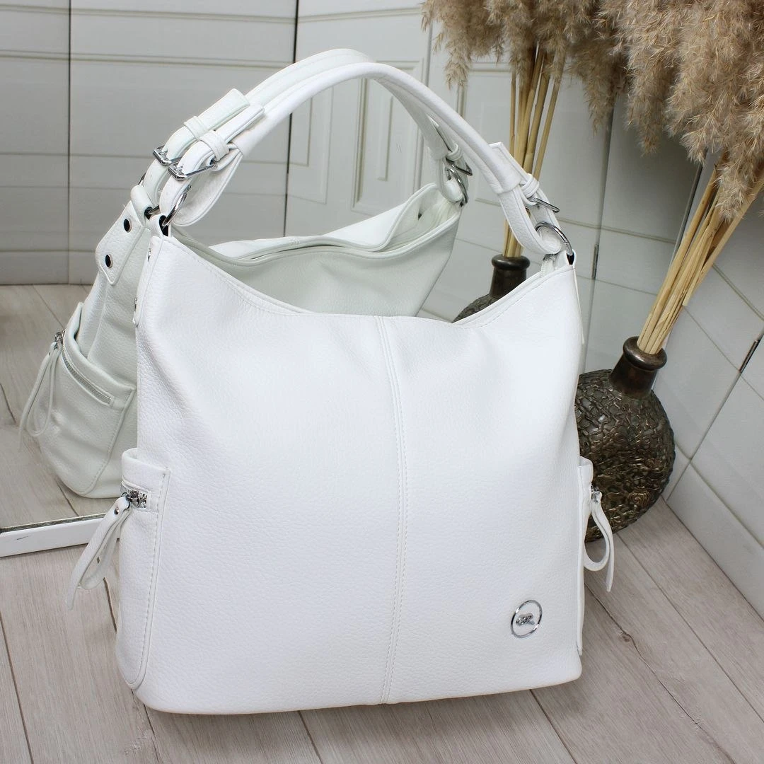 Біла жіноча велика сумка-мішок з екошкіри для документів А4