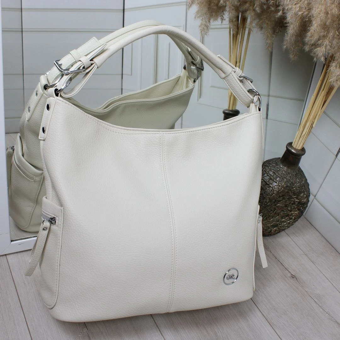 Молочна жіноча сумка-мішок з екошкіри великого розміру А4