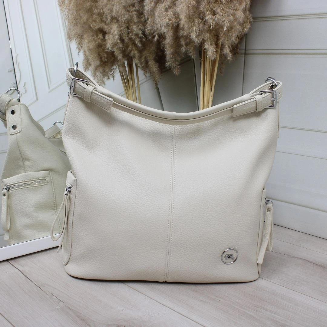 Молочна жіноча сумка-мішок з екошкіри великого розміру А4