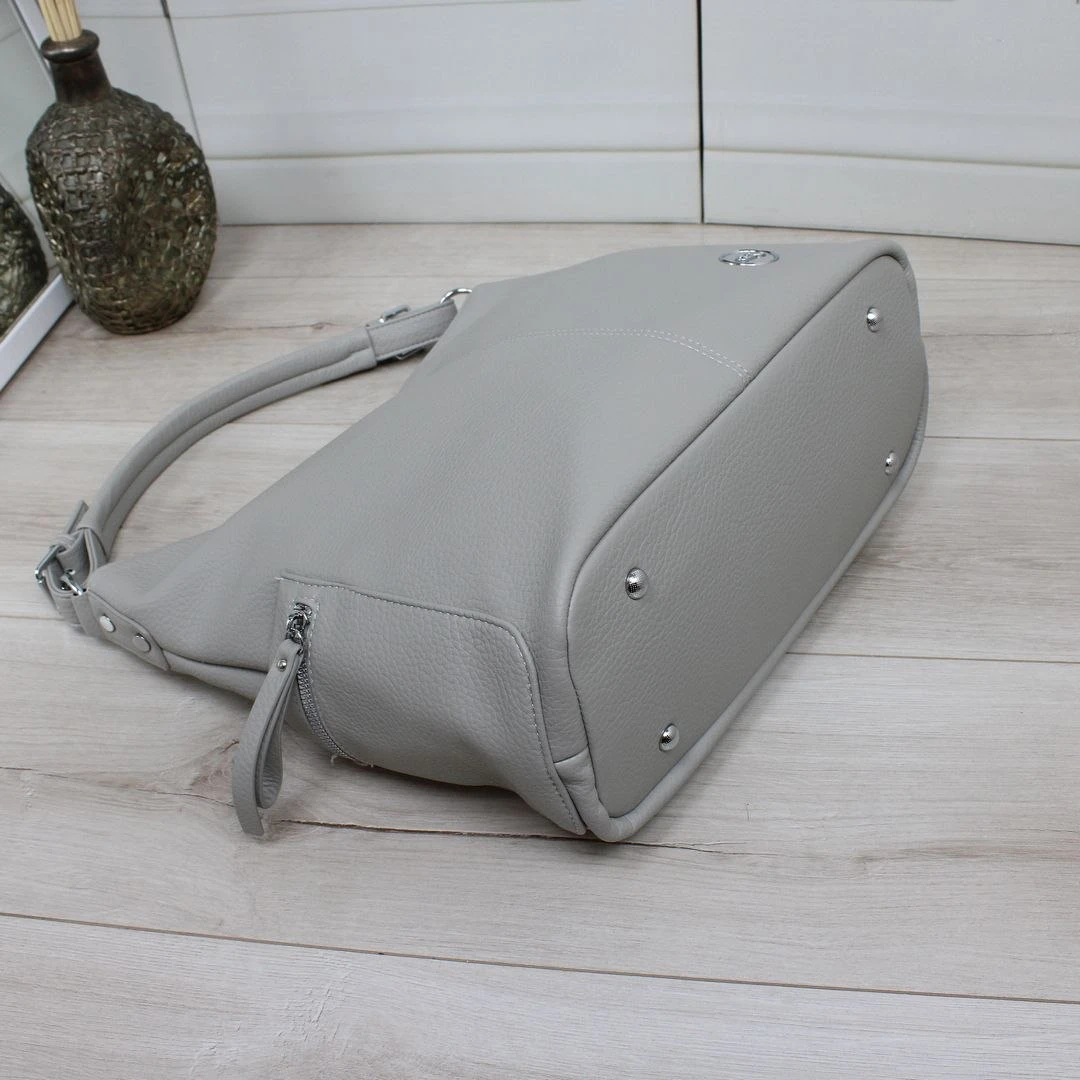 Сіра жіноча сумка-мішок з екошкіри містка формат А4