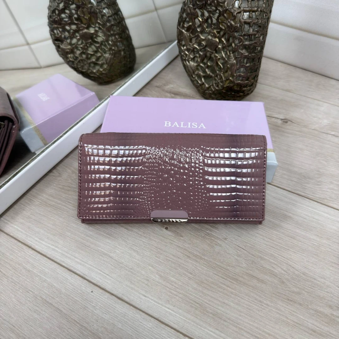 Жіночий гаманець кольору пильна троянда з натуральної лакової шкіри