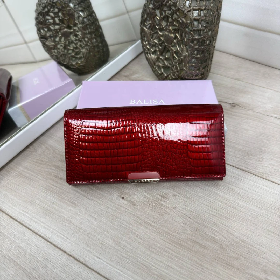 Яскравий червоний жіночий гаманець із натуральної лакової шкіри