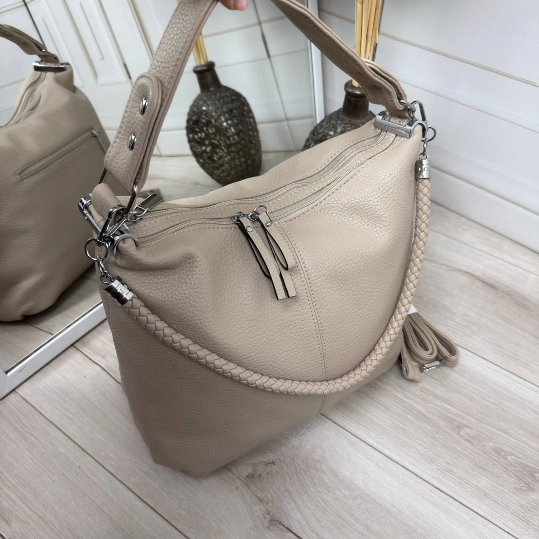 Бежева жіноча сумка-мішок А4 з екошкіри з трьома варіантами ручок