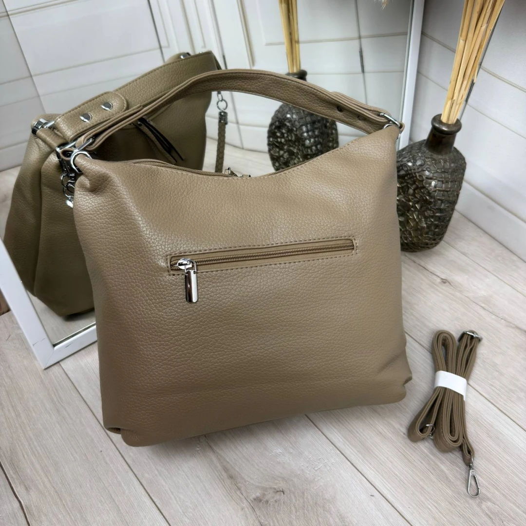 Жіноча сумка-мішок А4 кольору мокко з екошкіри через плече