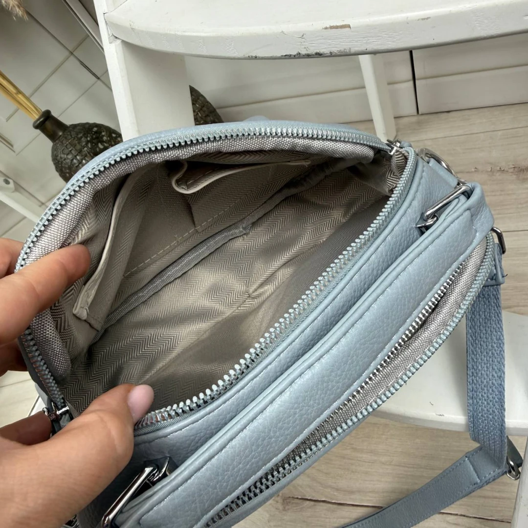 Блакитна жіноча сумка через плече крос-боді з екошкіри