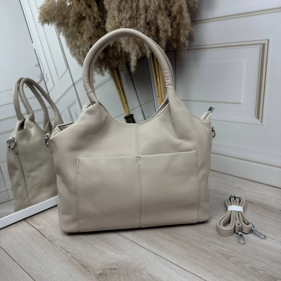 Бежева жіноча сумка мішок А4 із м'якої екошкіри на кожен день