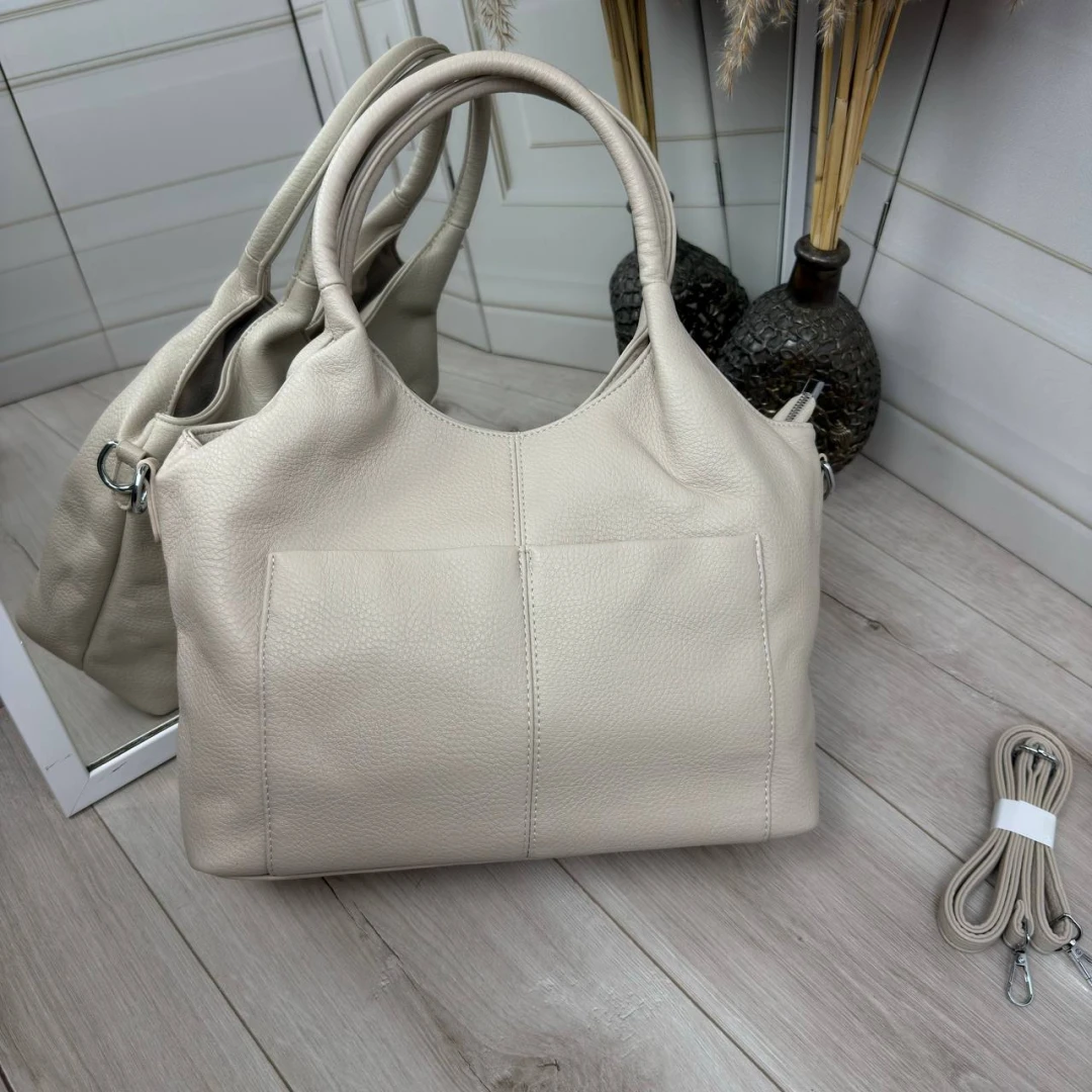 Бежева жіноча сумка мішок А4 із м'якої екошкіри на кожен день