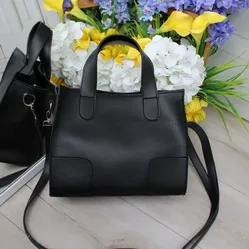 Жіноча сумка чорна класична еко-шкіра