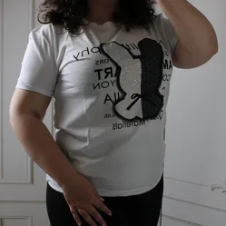 Жіноча біла футболка з принтом 
