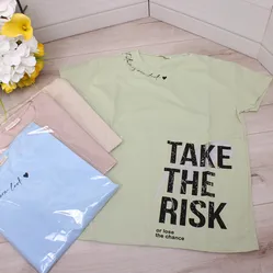 Жіноча футболка фісташкова 