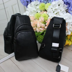 Чорний чоловічий слінг