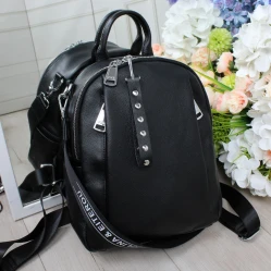 Жіночий чорний сумка-рюкзак