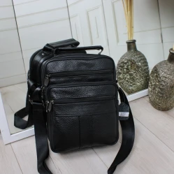 Шкіряна чоловіча сумка-месенджер