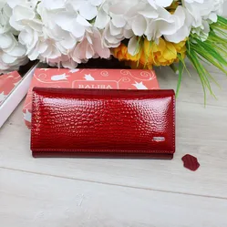 Елегантний жіночий гаманець-портмоне 