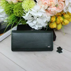 Компактний зелений жіночий гаманець 