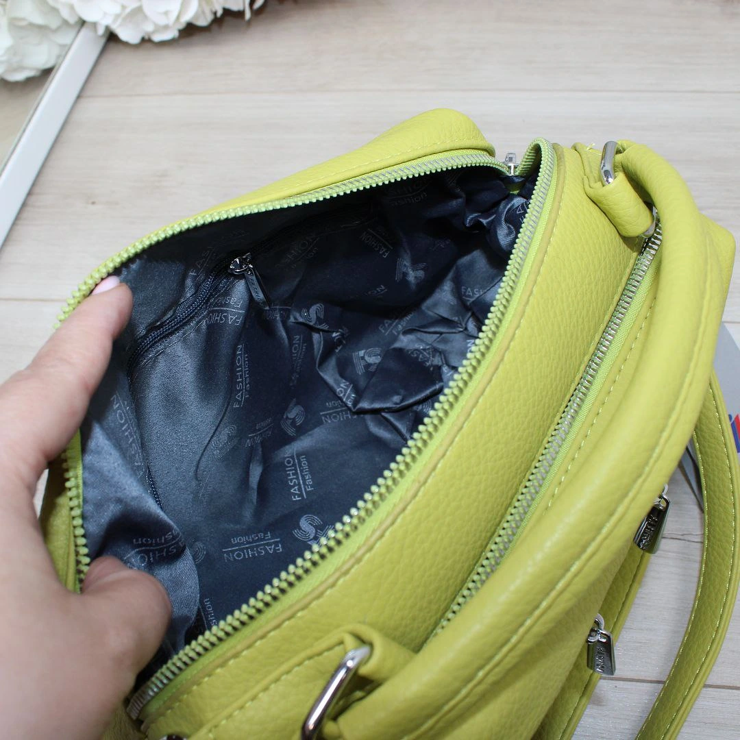 Салатна сумка крос-боді яскрава для творчих особистостей