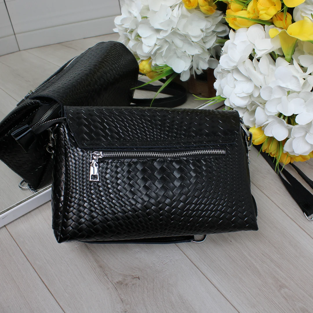 Ділова сумка крос-боді чорна з натуральної шкіри для офісу