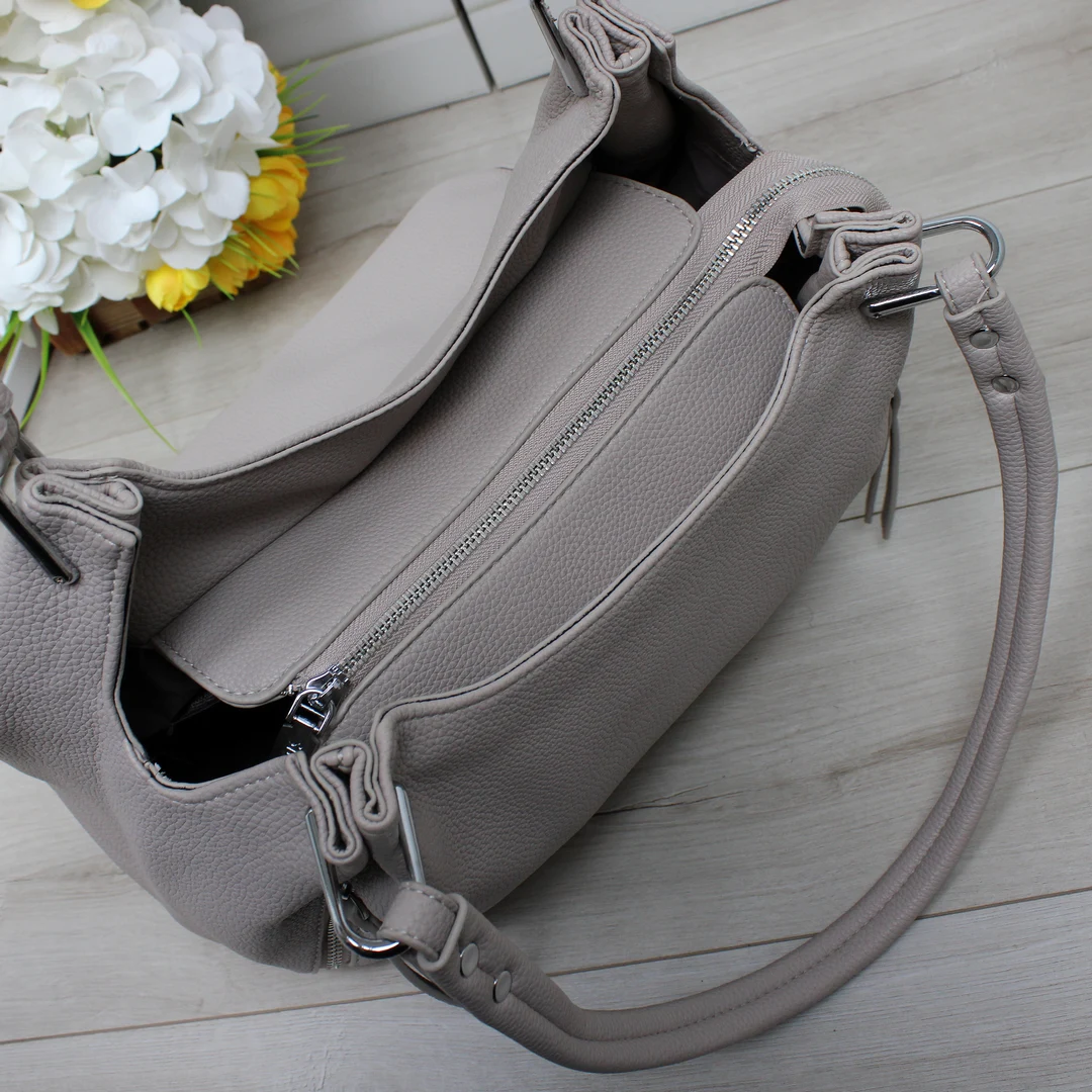 Універсальна сумка-мішок сіро-бежова з еко-шкіри для мінімалізму