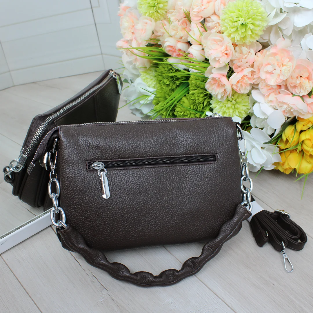 Об'ємна сумка крос-боді Шоколад з трьома відділеннями