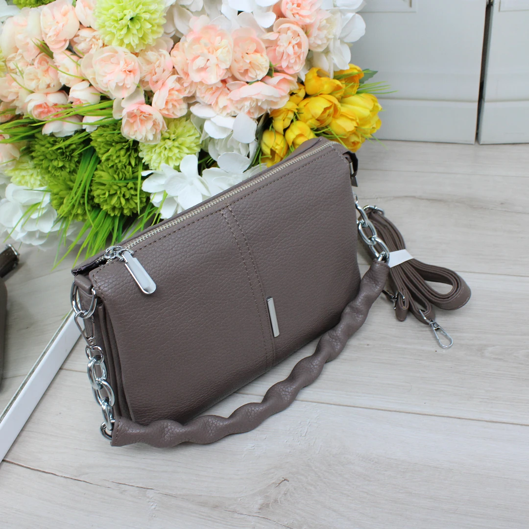 Містка модел крос-боді кольору Капучіно для подорожей