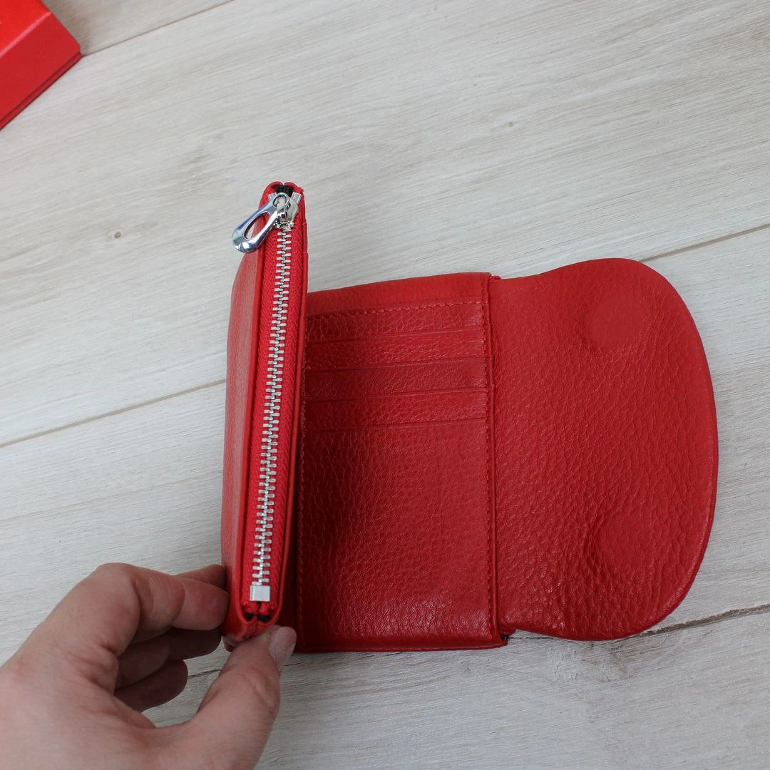 Червоний жіночий гаманець з натуральної шкіри