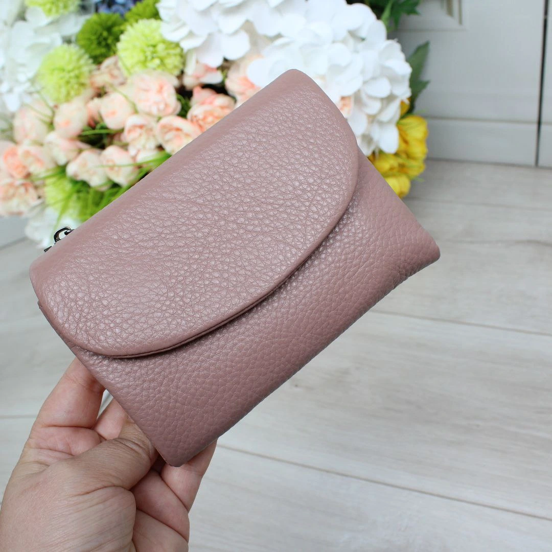 Жіночий бежевий гаманець з натуральної шкіри