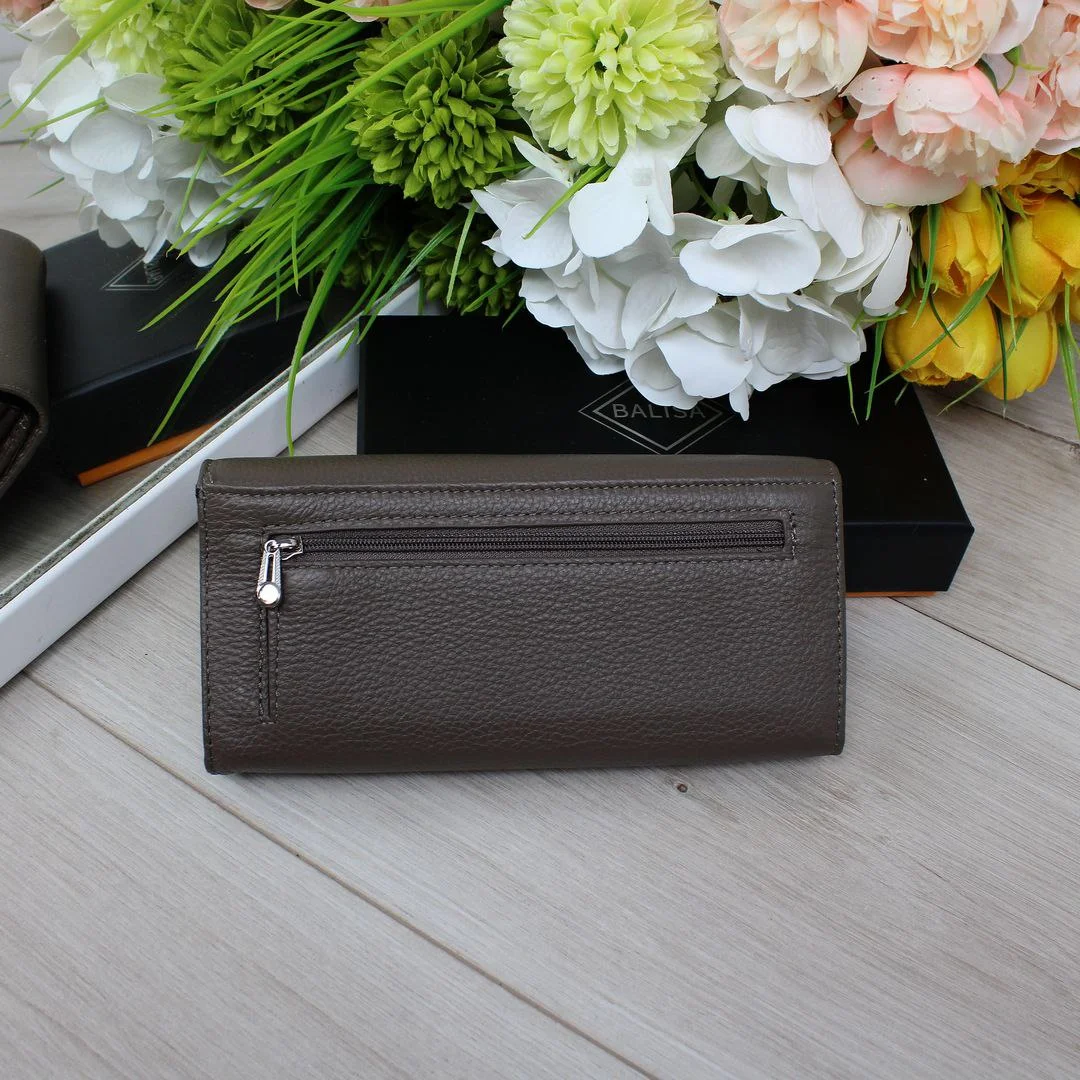 Жіночий гаманець сіро-коричневого кольору