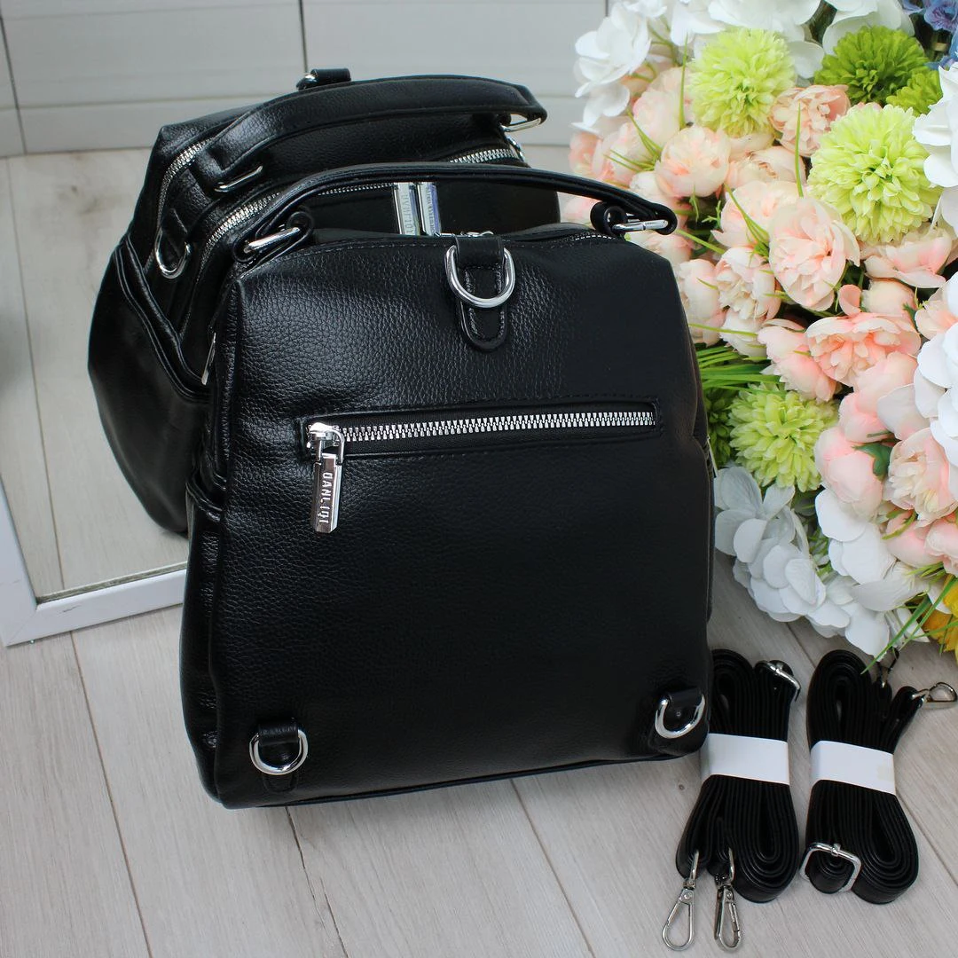 Чорна сумка-рюкзак для офісу елегантна з екошкіри