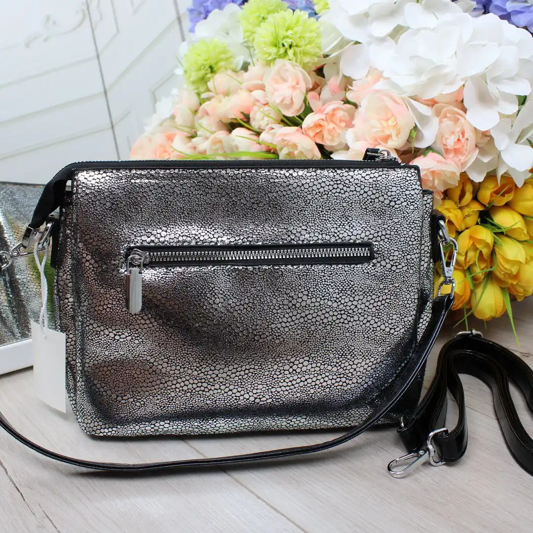 Сіра сумка крос-боді універсальна для міста з еко-шкіри