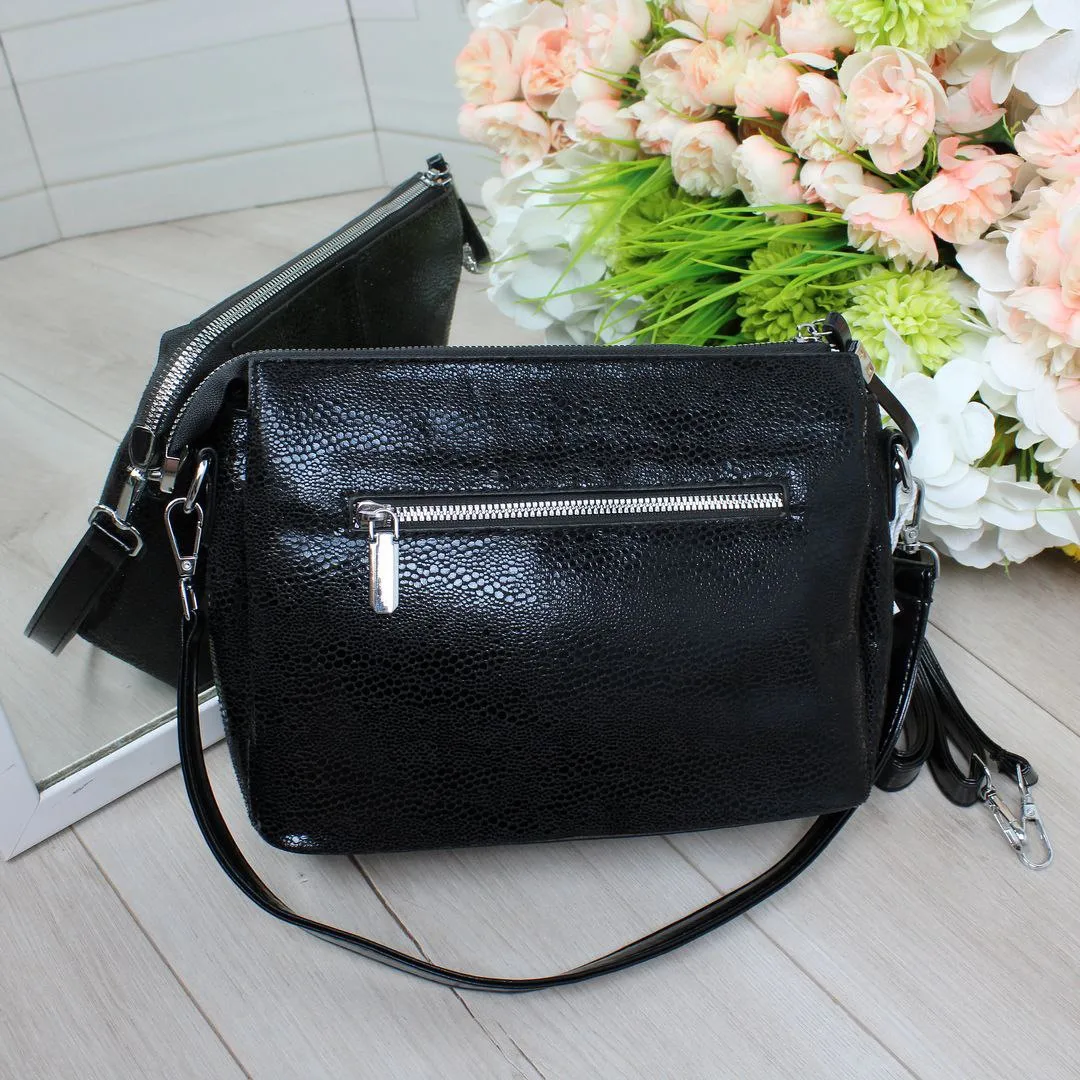 Жіноча сумка крос-боді для ділових зустрічей чорна еко-шкіра