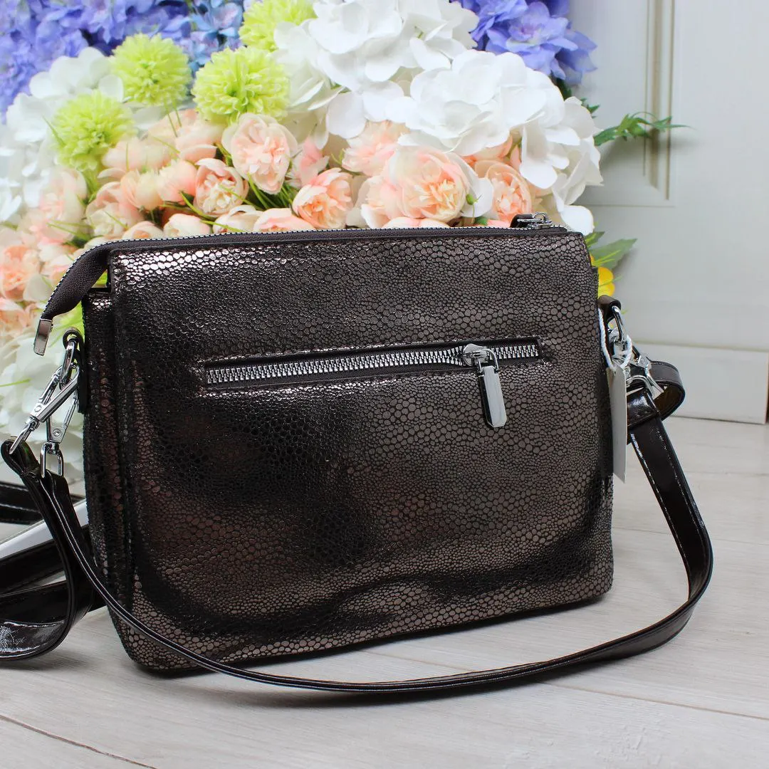 Сумка крос-боді для вчительки шоколадна з еко-шкіри