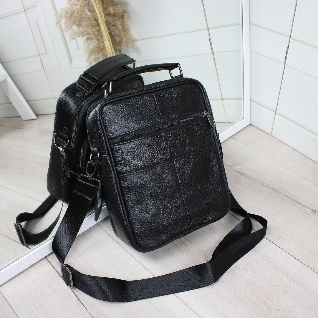 Чоловіча сумка через плече для роботи в місті з натуральної шкіри